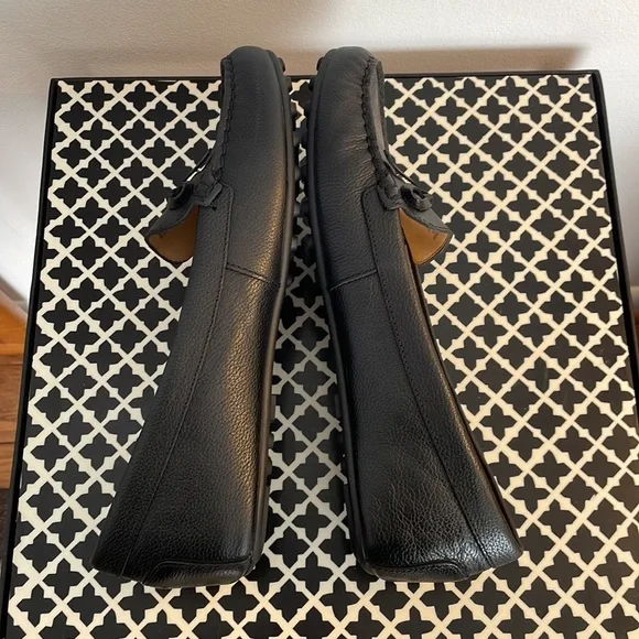 Excellent gently used condition leather loafers - Picture 5 of 7